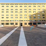 Hangar Home - Bicocca Area