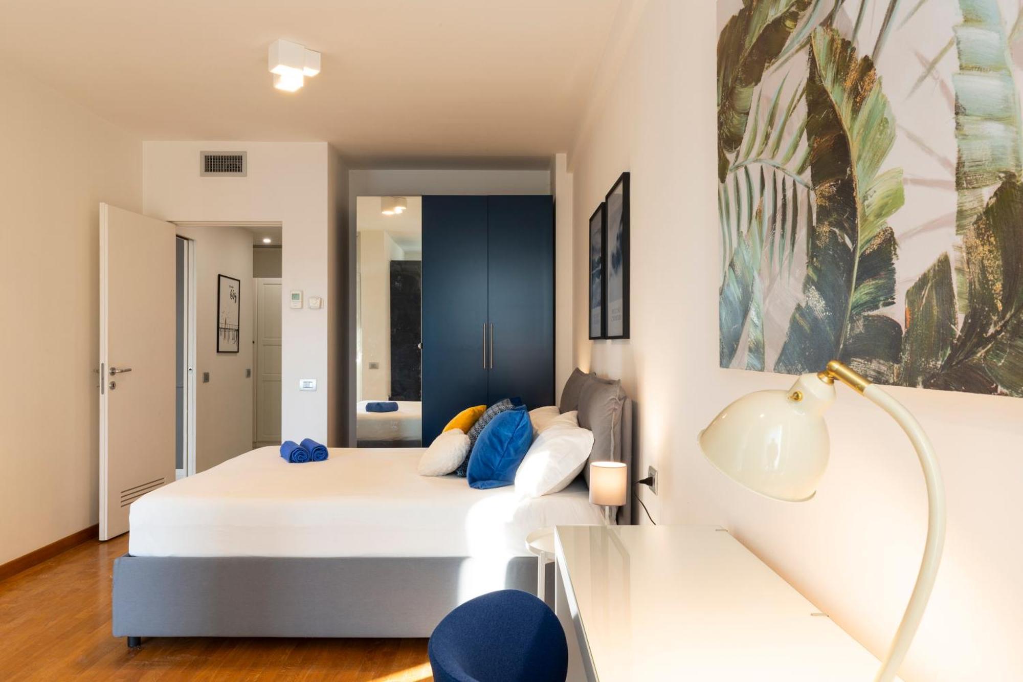 Hangar - Bicocca Area Apartment