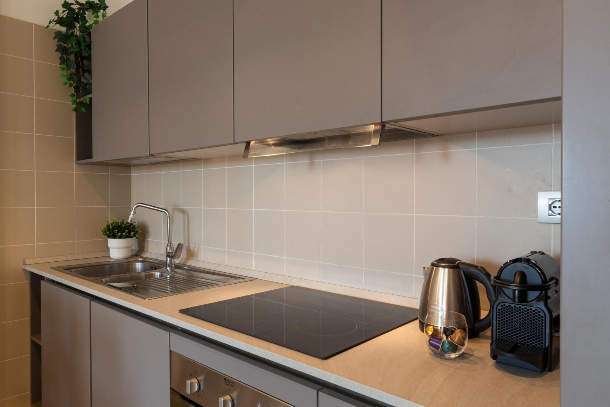 Hangar - Bicocca Area Apartment *